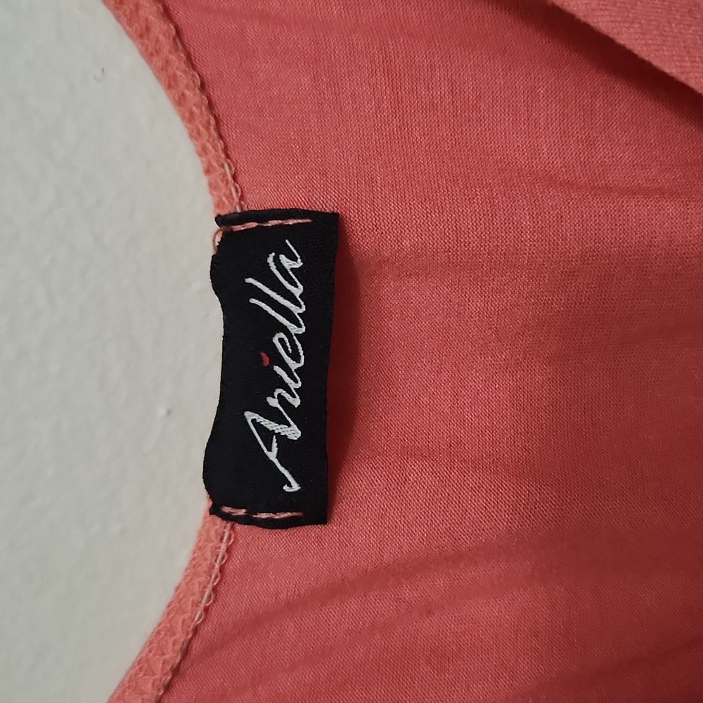 Shirt - Picture 2 of 4